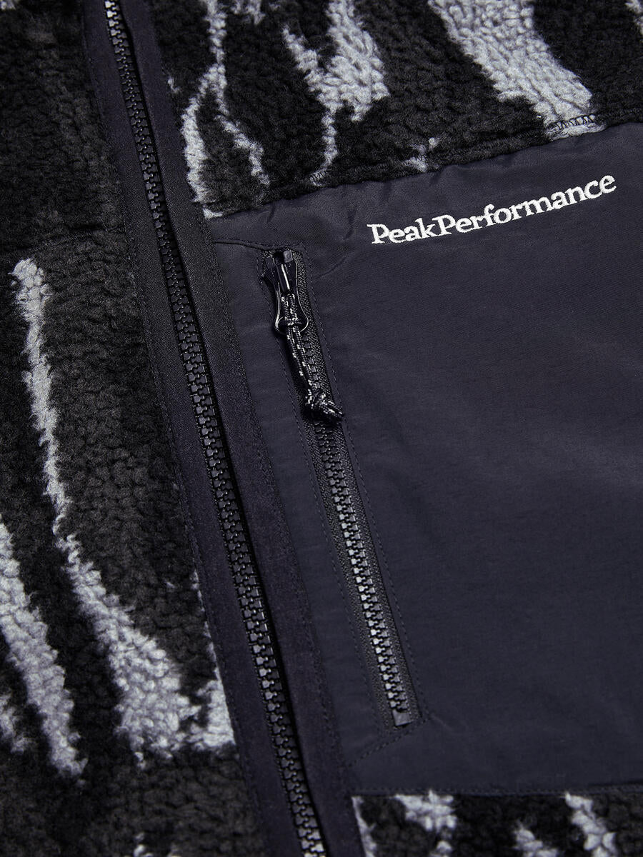 M Graphic Pile Vest