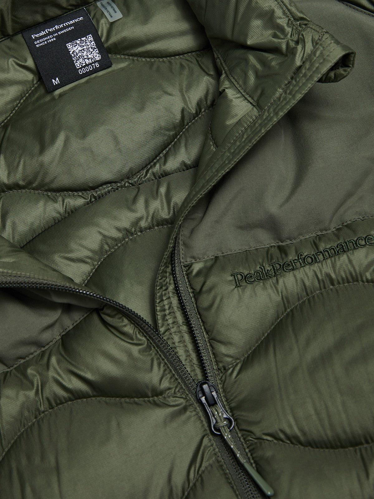 M Helium Nova Jacket-PINE NEEDLE