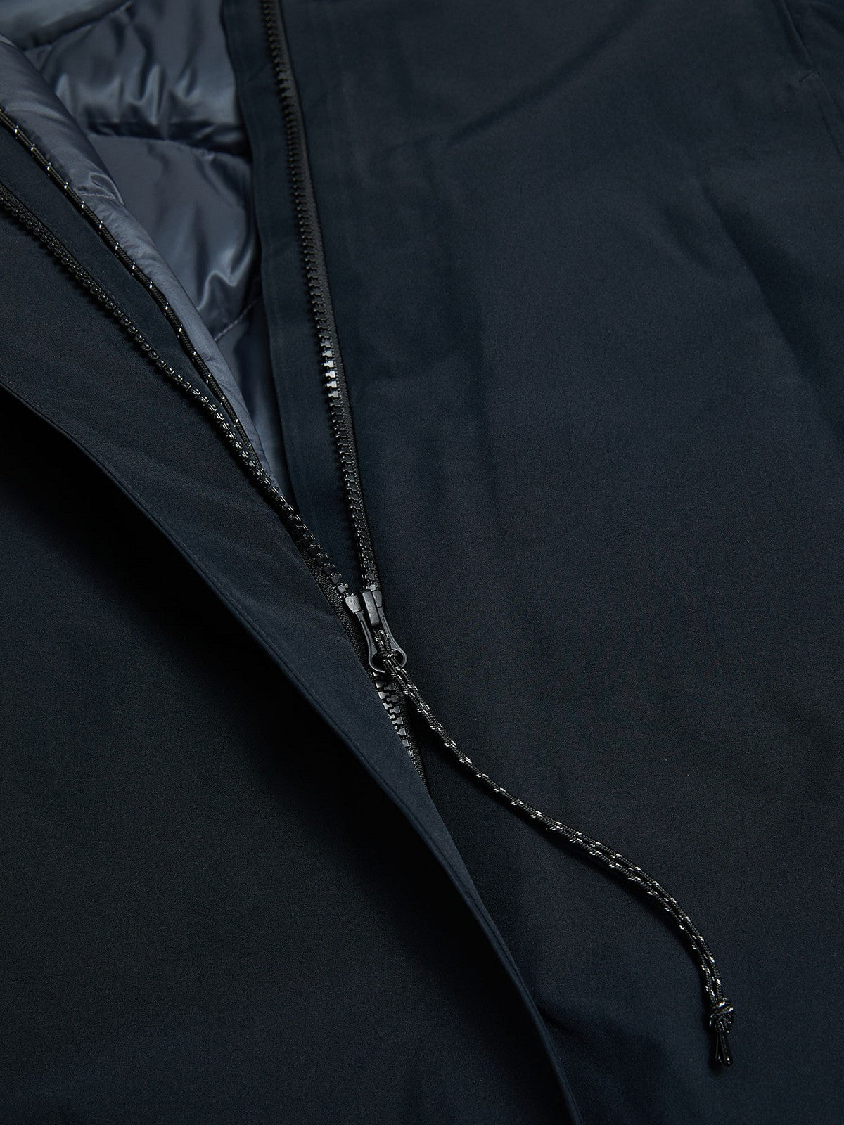W Treeline Down Coat-BLACK