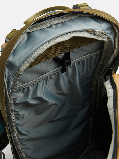 Vertical Ski Backpack 25L