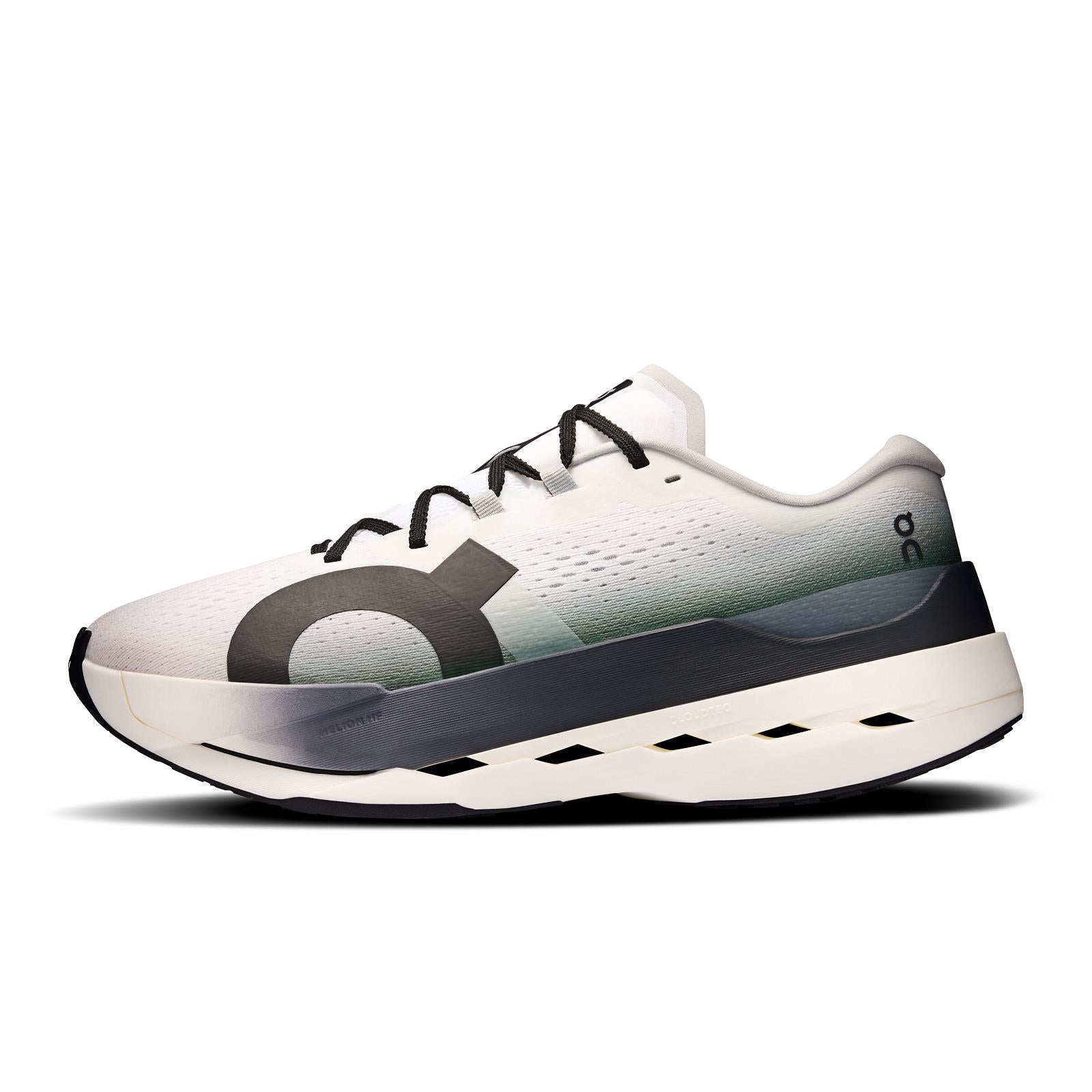 CLOUDBOOM MAX 1 M WHITE BLACK