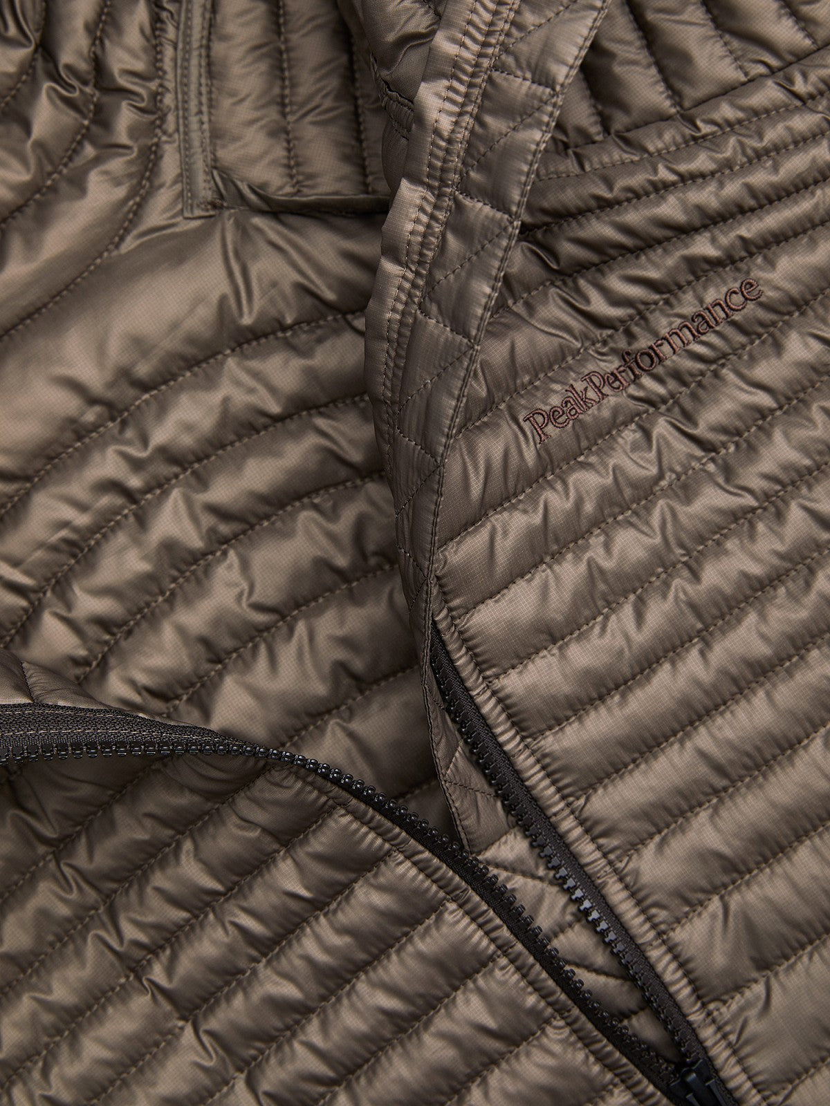 M Monolight Liner Hood-Terrain Tan