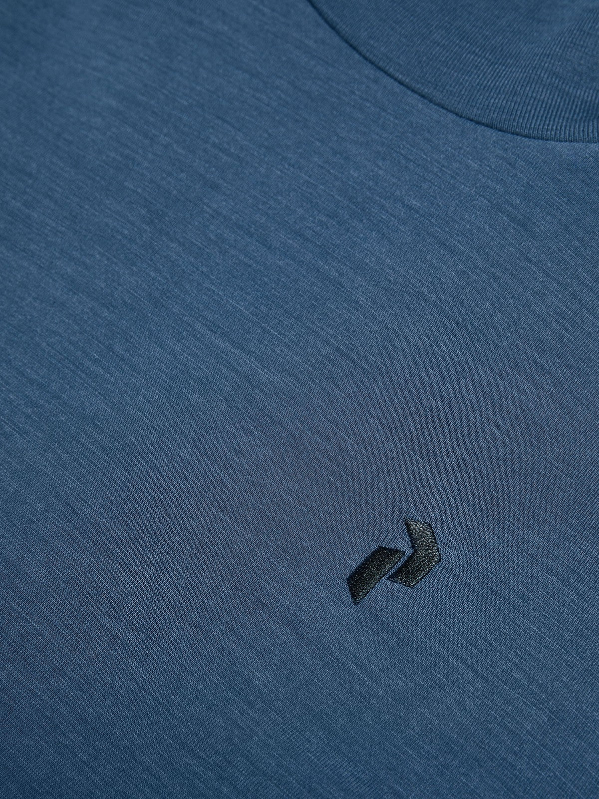 M Magic Rollneck-MOUNTAIN LAKE
