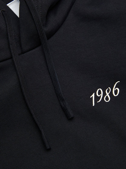 M 40Y Graphic Hood-BLACK